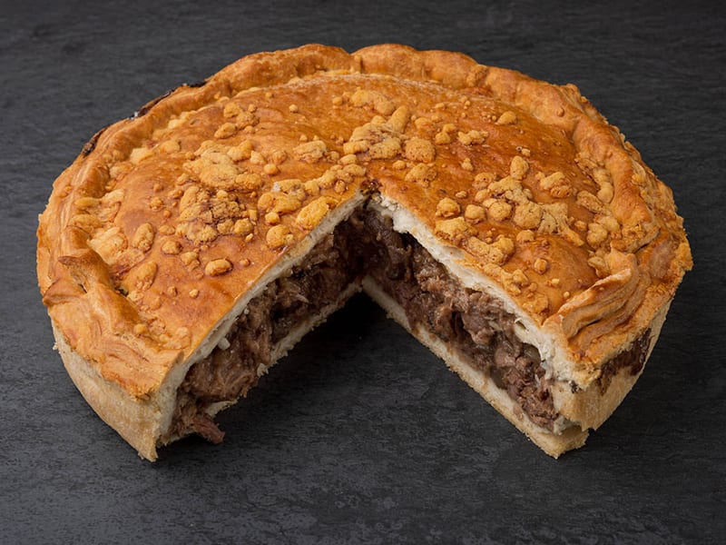 This changeable Ale & Mushroom 1k (average weight) 4/5 Portion Pie (Copy)